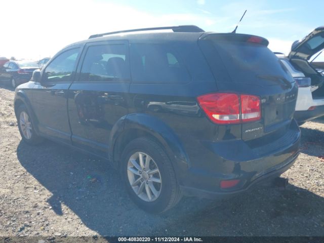 Photo 2 VIN: 3C4PDCBB5GT117864 - DODGE JOURNEY 