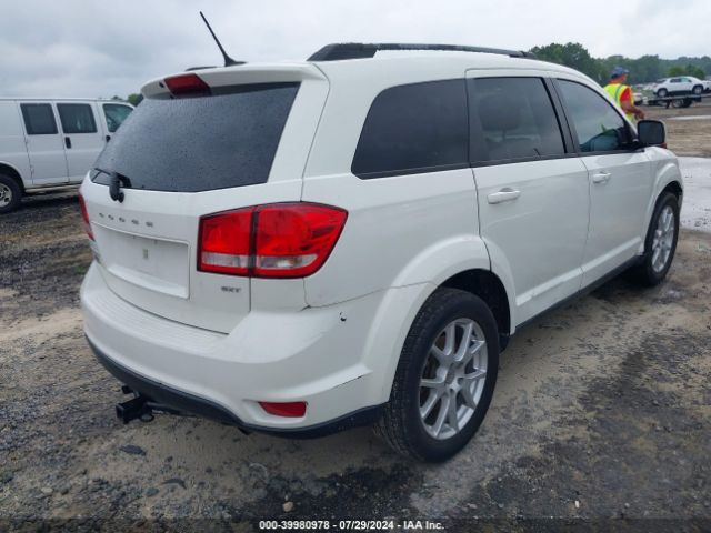 Photo 3 VIN: 3C4PDCBB5HT581934 - DODGE JOURNEY 