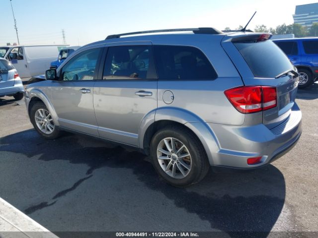 Photo 2 VIN: 3C4PDCBB5HT586521 - DODGE JOURNEY 