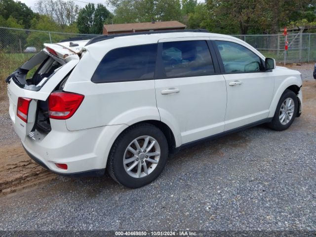 Photo 3 VIN: 3C4PDCBB5HT612762 - DODGE JOURNEY 