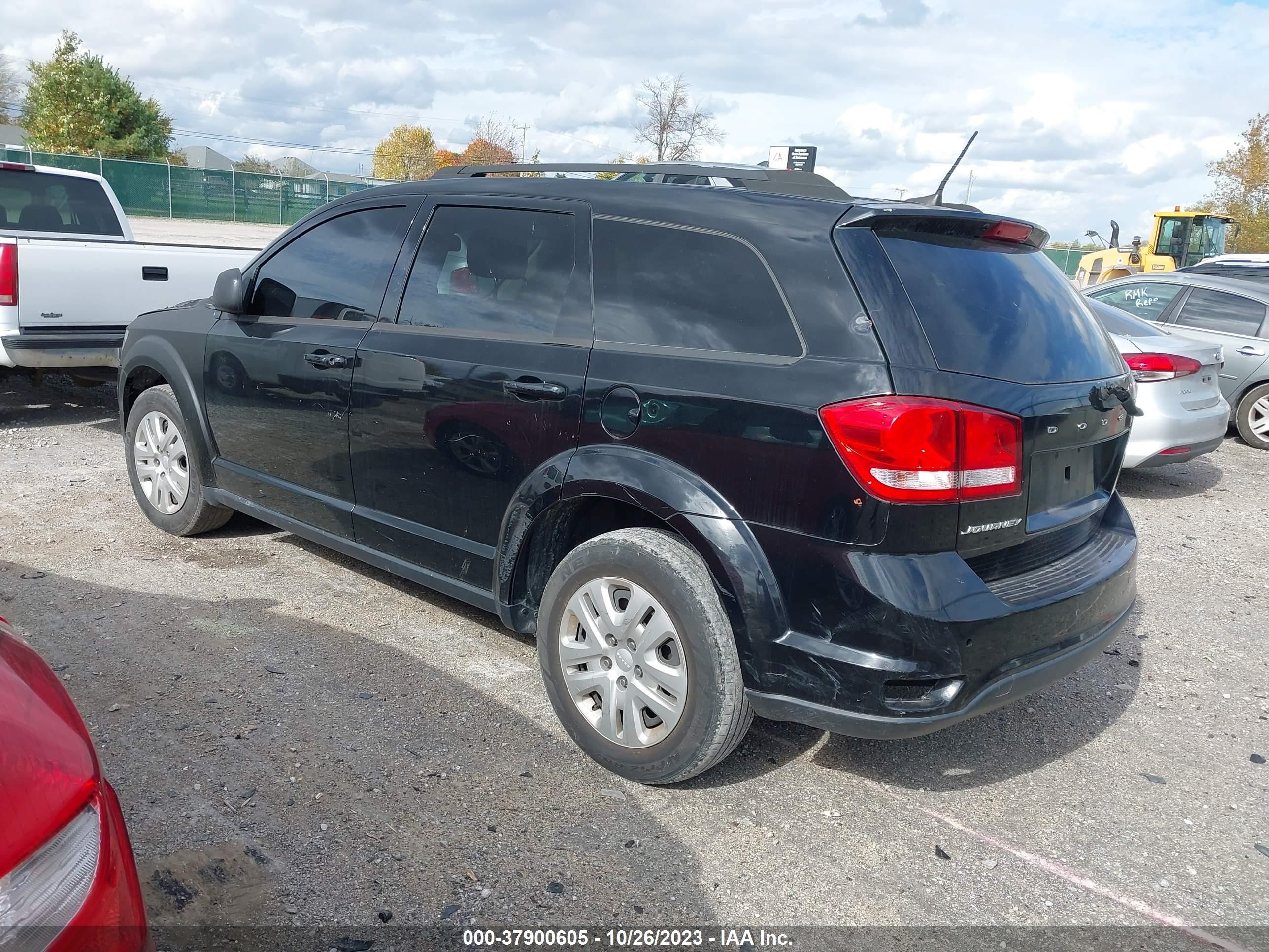 Photo 2 VIN: 3C4PDCBB5KT779470 - DODGE JOURNEY 