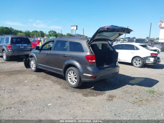 Photo 2 VIN: 3C4PDCBB6GT139744 - DODGE JOURNEY 