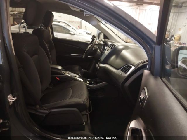 Photo 4 VIN: 3C4PDCBB6JT145440 - DODGE JOURNEY 