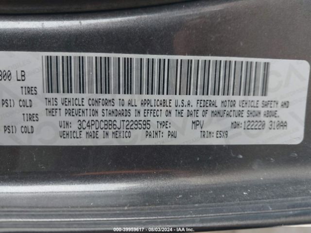 Photo 8 VIN: 3C4PDCBB6JT229595 - DODGE JOURNEY 