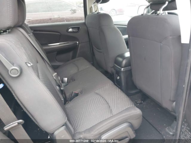 Photo 7 VIN: 3C4PDCBB7CT394218 - DODGE JOURNEY 