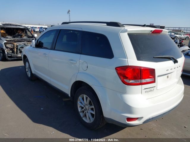 Photo 2 VIN: 3C4PDCBB7ET135067 - DODGE JOURNEY 