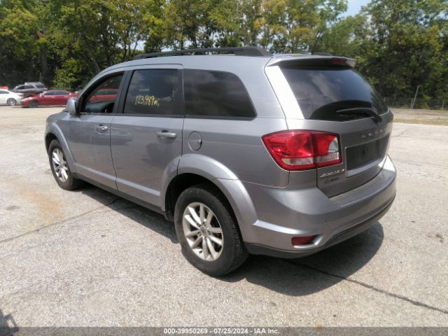 Photo 2 VIN: 3C4PDCBB7JT208402 - DODGE JOURNEY 