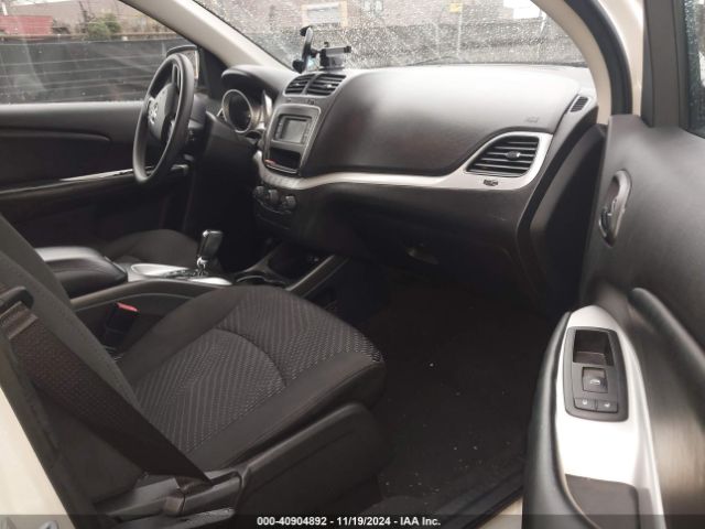 Photo 4 VIN: 3C4PDCBB7KT718685 - DODGE JOURNEY 