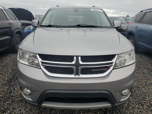 Photo 4 VIN: 3C4PDCBB7KT789725 - DODGE JOURNEY SE 