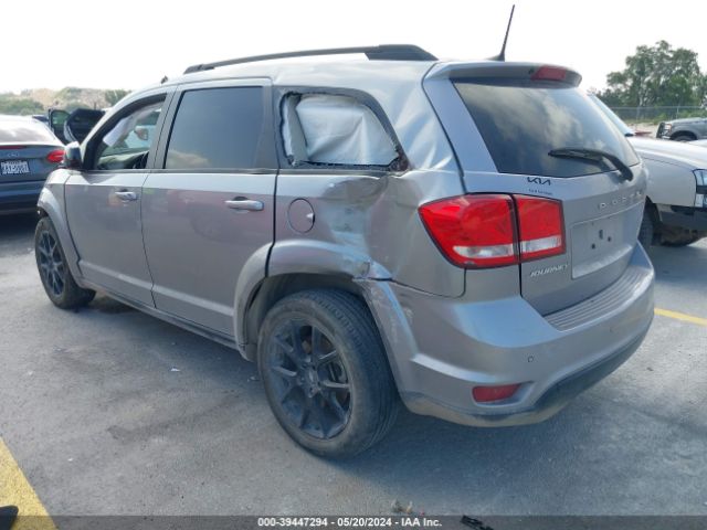 Photo 2 VIN: 3C4PDCBB7KT798876 - DODGE JOURNEY 