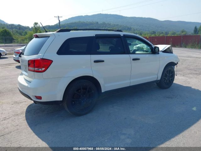 Photo 3 VIN: 3C4PDCBB8HT570197 - DODGE JOURNEY 