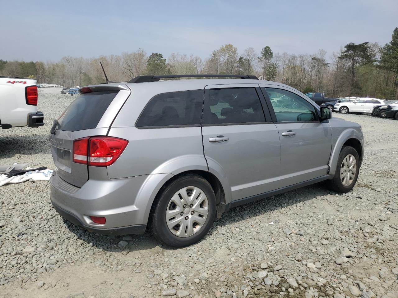 Photo 2 VIN: 3C4PDCBB8KT874654 - DODGE JOURNEY 