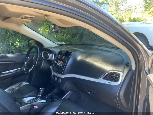 Photo 4 VIN: 3C4PDCBB9KT821266 - DODGE JOURNEY 