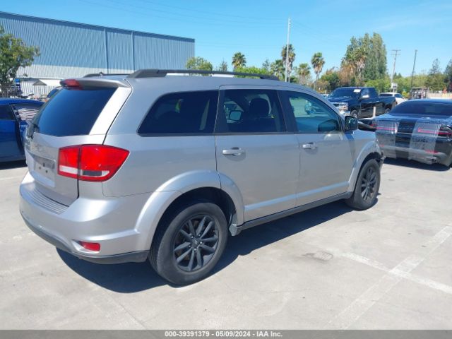 Photo 3 VIN: 3C4PDCBB9KT845728 - DODGE JOURNEY 