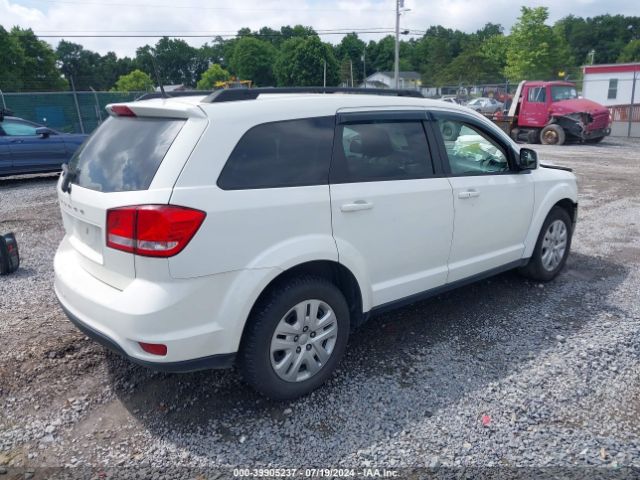 Photo 3 VIN: 3C4PDCBB9KT857166 - DODGE JOURNEY 