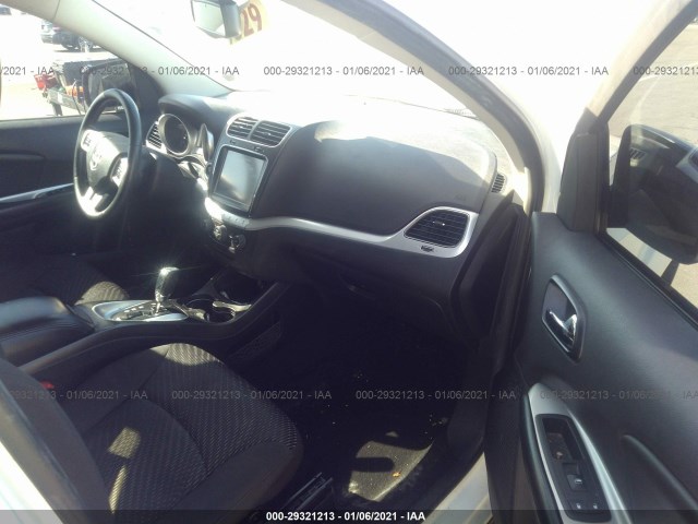 Photo 4 VIN: 3C4PDCBBXDT661501 - DODGE JOURNEY 