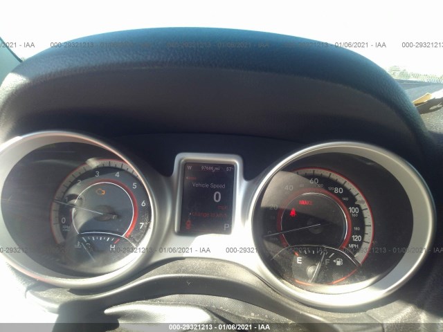 Photo 6 VIN: 3C4PDCBBXDT661501 - DODGE JOURNEY 