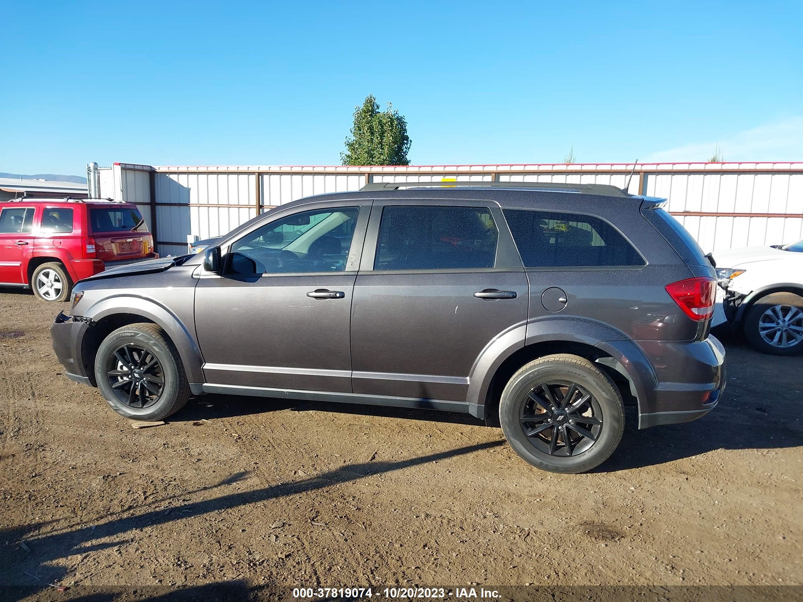 Photo 13 VIN: 3C4PDCBBXKT866328 - DODGE JOURNEY 