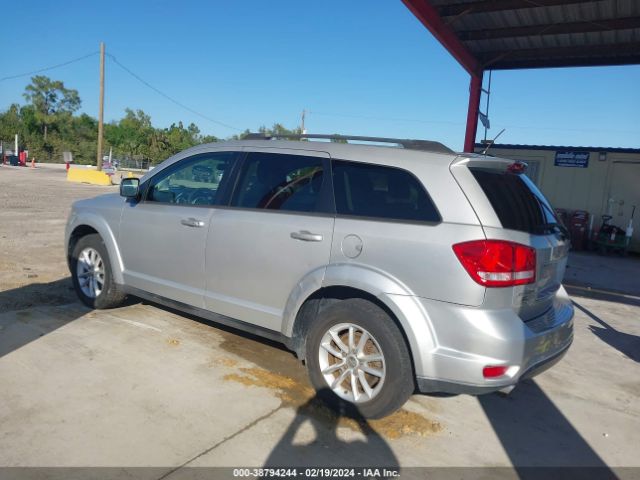 Photo 2 VIN: 3C4PDCBG0DT500490 - DODGE JOURNEY 