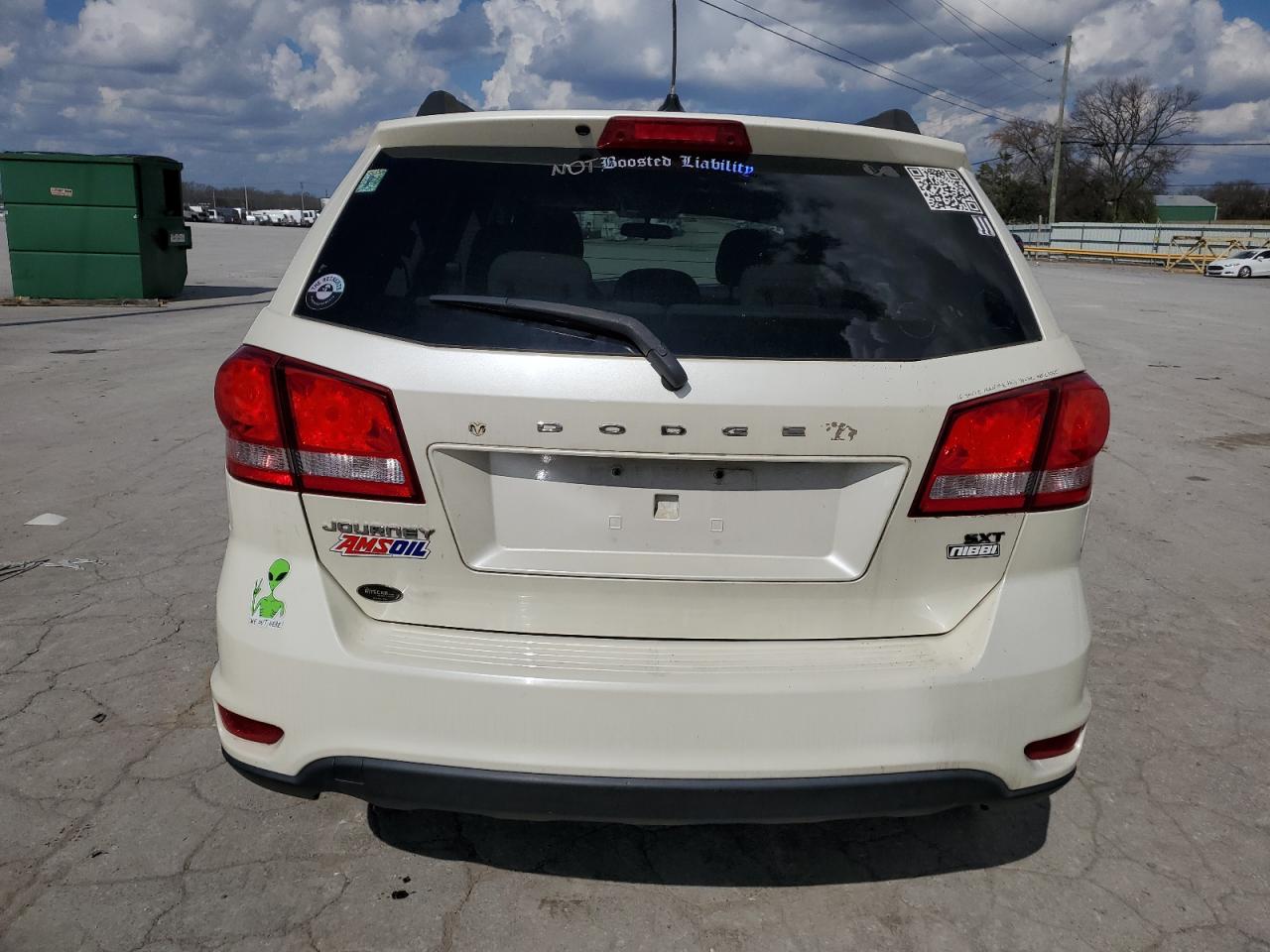 Photo 5 VIN: 3C4PDCBG0DT648283 - DODGE JOURNEY 