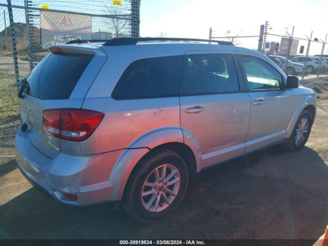 Photo 3 VIN: 3C4PDCBG0ET192058 - DODGE JOURNEY 