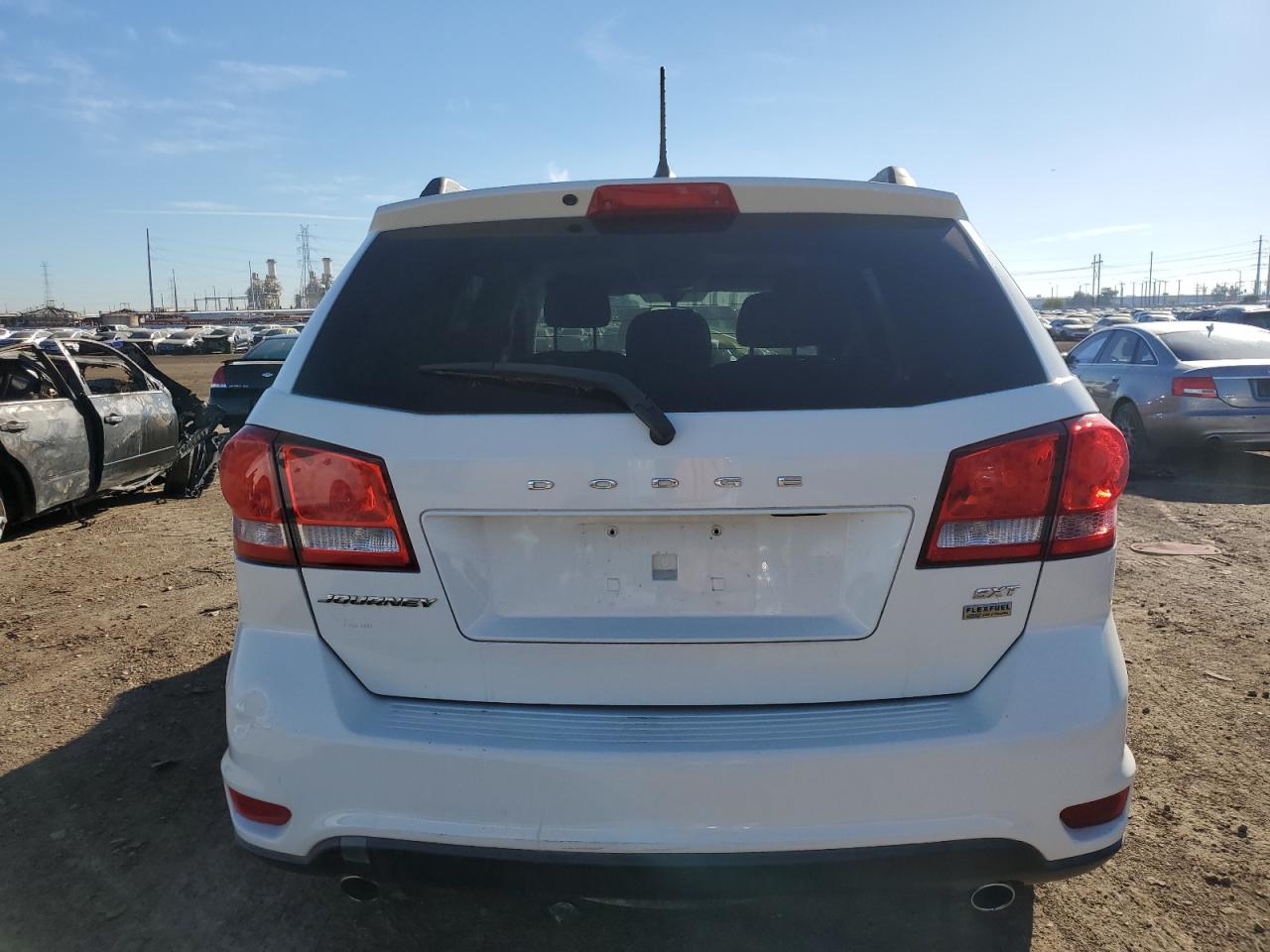 Photo 5 VIN: 3C4PDCBG0HT514377 - DODGE JOURNEY 