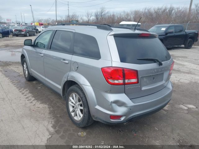 Photo 2 VIN: 3C4PDCBG0HT576488 - DODGE JOURNEY 