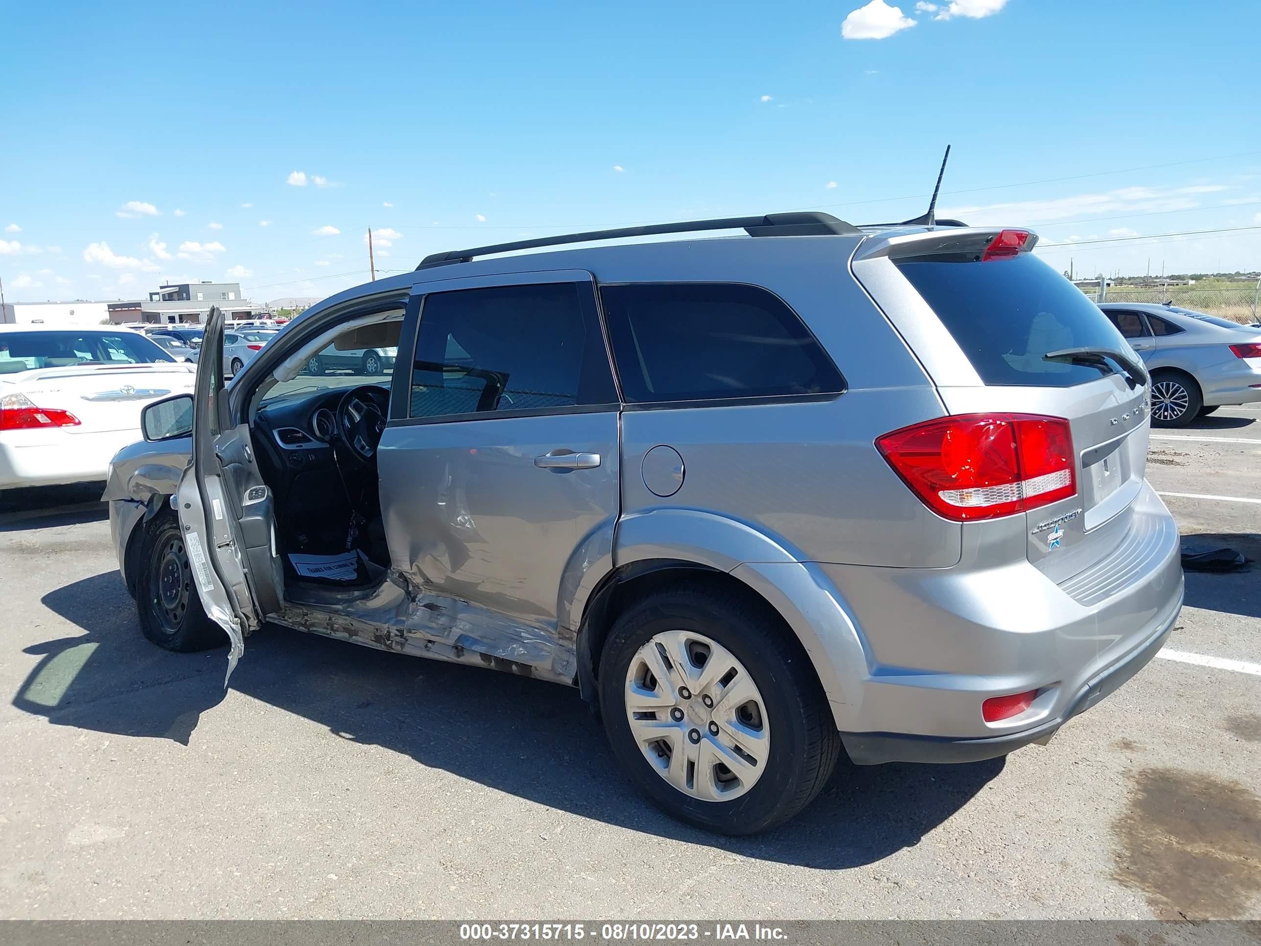 Photo 13 VIN: 3C4PDCBG0JT512263 - DODGE JOURNEY 