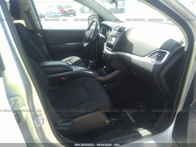 Photo 4 VIN: 3C4PDCBG1CT141486 - DODGE JOURNEY 