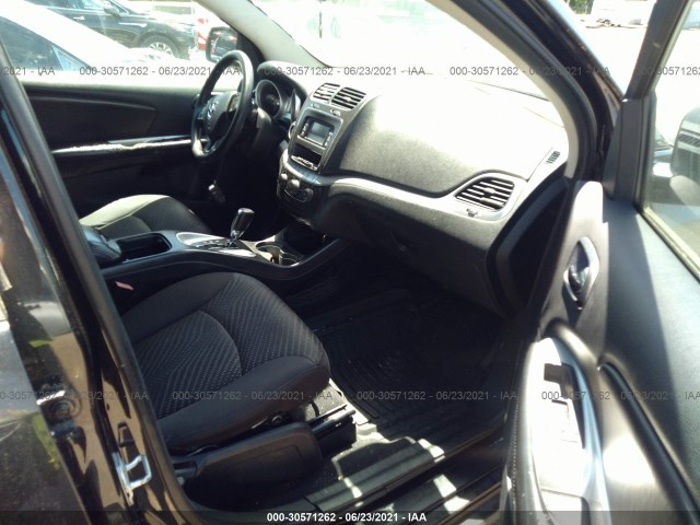 Photo 4 VIN: 3C4PDCBG1CT282008 - DODGE JOURNEY 