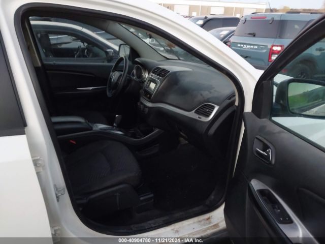 Photo 4 VIN: 3C4PDCBG1FT744197 - DODGE JOURNEY 