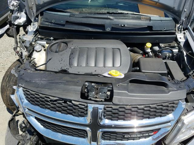 Photo 6 VIN: 3C4PDCBG1GT137220 - DODGE JOURNEY SX 