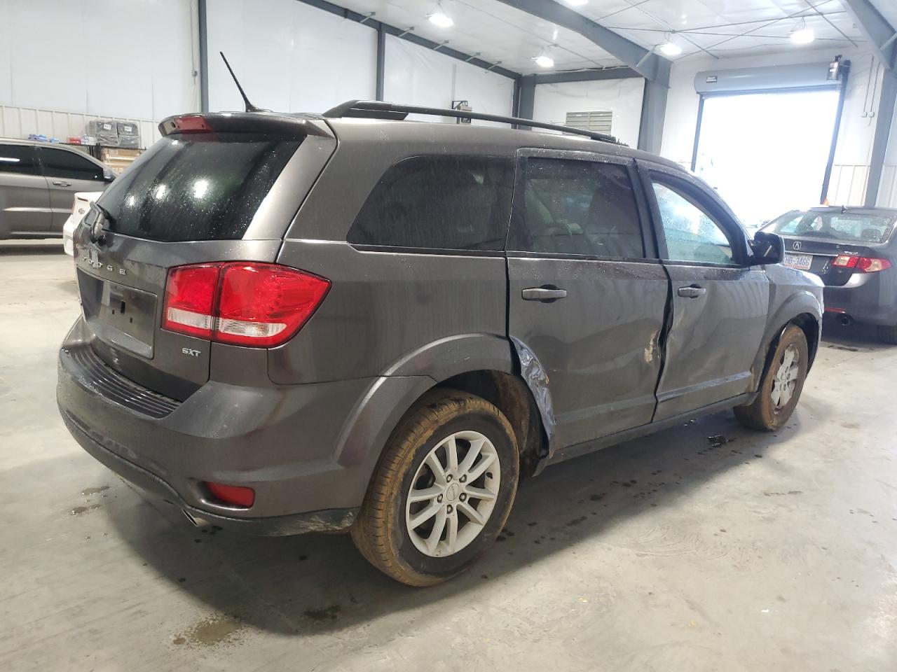 Photo 3 VIN: 3C4PDCBG1HT643907 - DODGE JOURNEY 