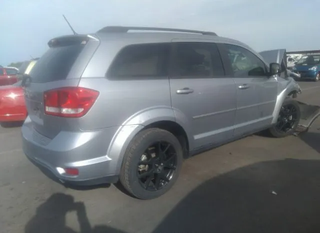 Photo 3 VIN: 3C4PDCBG1JT183959 - DODGE JOURNEY 