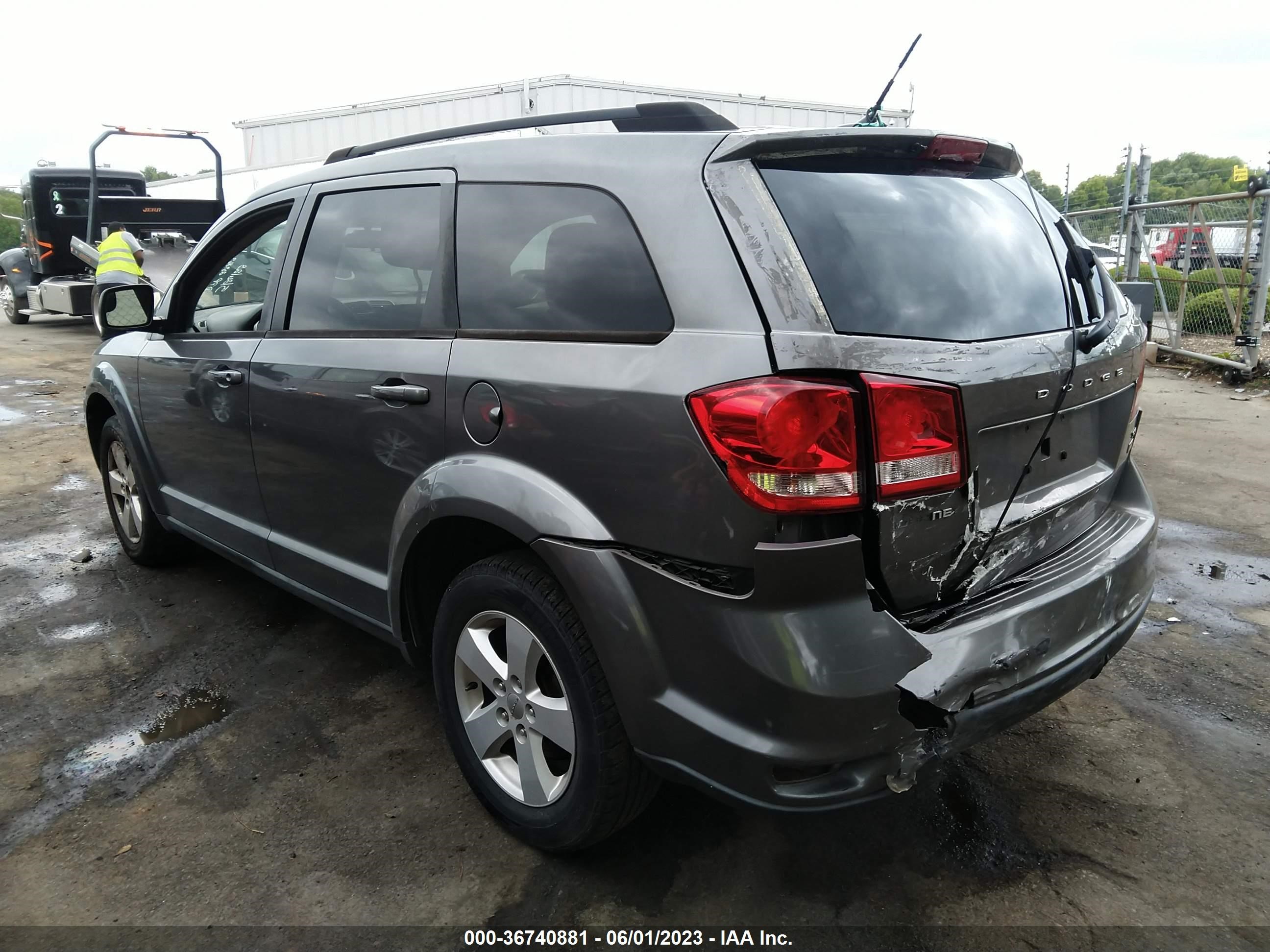 Photo 2 VIN: 3C4PDCBG2CT226966 - DODGE JOURNEY 