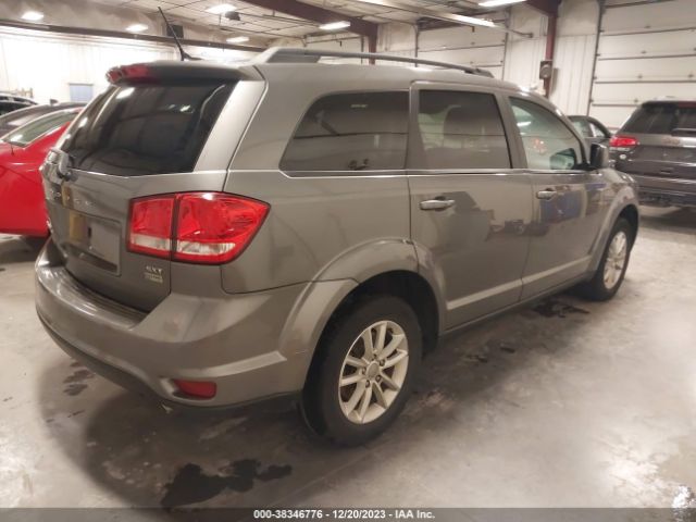 Photo 3 VIN: 3C4PDCBG2DT592119 - DODGE JOURNEY 