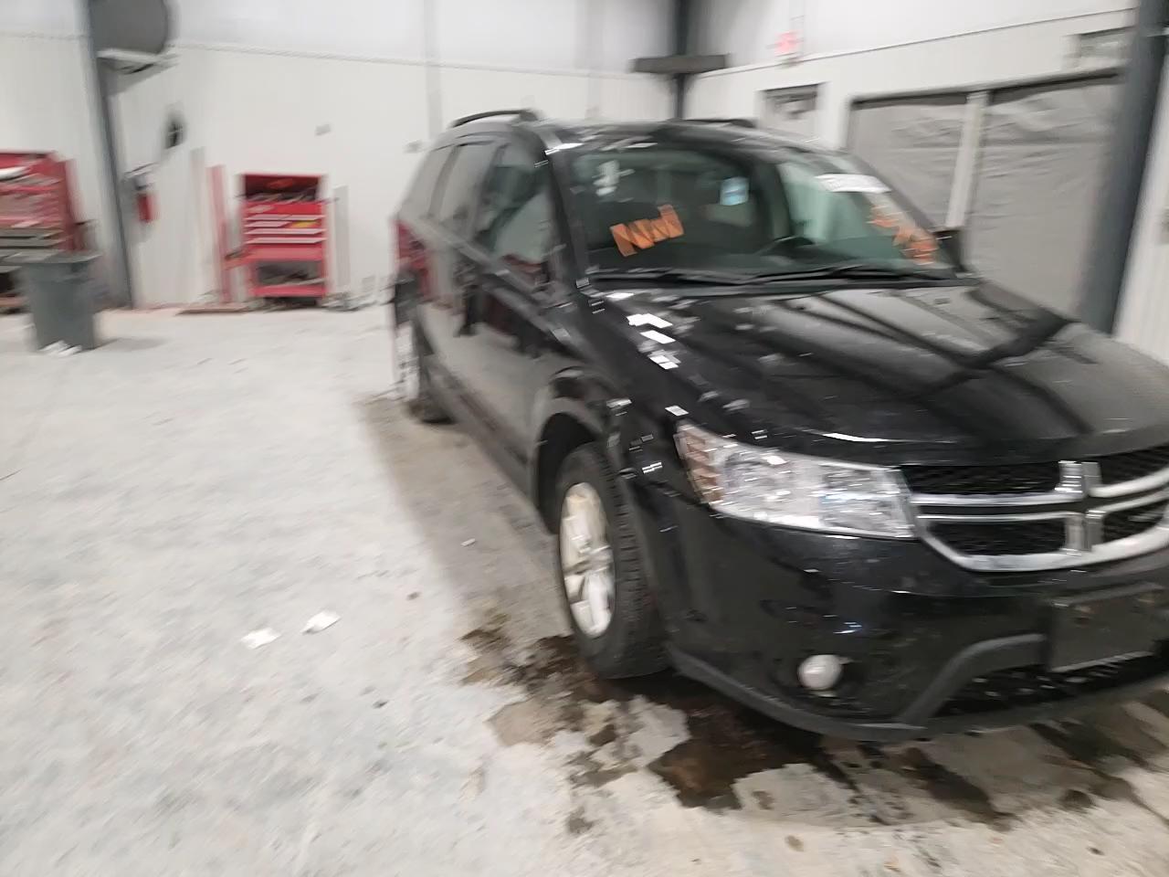 Photo 10 VIN: 3C4PDCBG2ET236769 - DODGE JOURNEY SX 