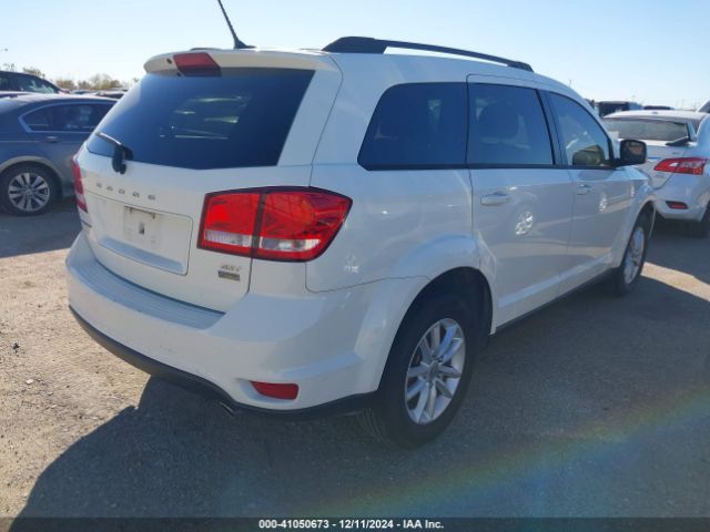 Photo 3 VIN: 3C4PDCBG2FT658400 - DODGE JOURNEY 