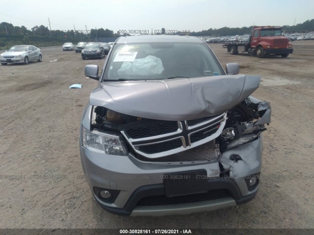 Photo 5 VIN: 3C4PDCBG2HT518222 - DODGE JOURNEY 