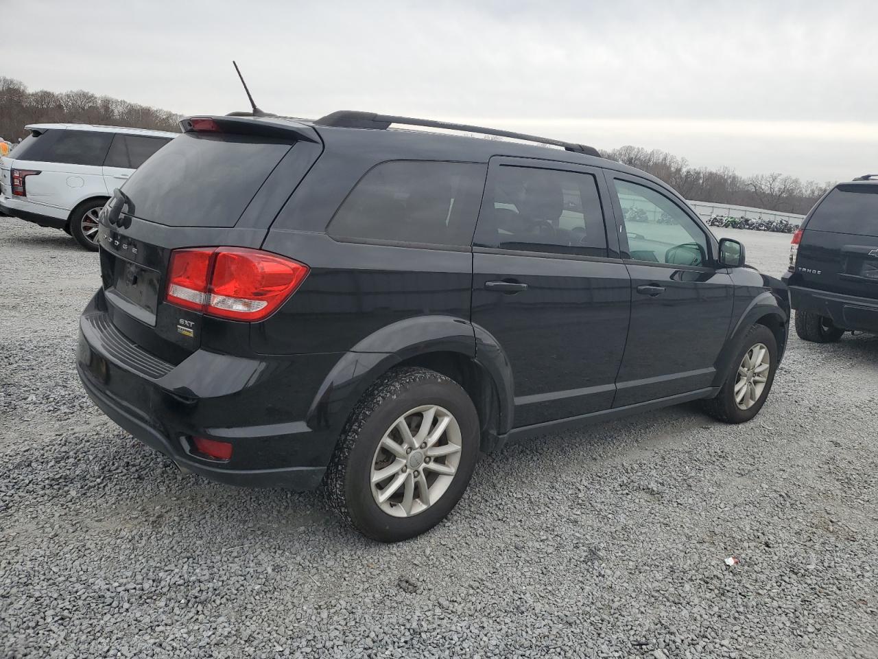 Photo 2 VIN: 3C4PDCBG2HT571244 - DODGE JOURNEY 