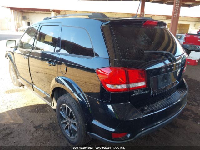 Photo 2 VIN: 3C4PDCBG2JT528366 - DODGE JOURNEY 