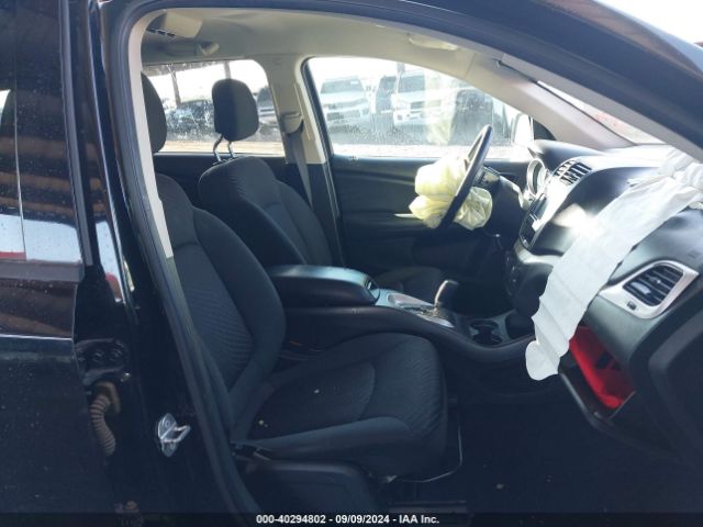 Photo 4 VIN: 3C4PDCBG2JT528366 - DODGE JOURNEY 