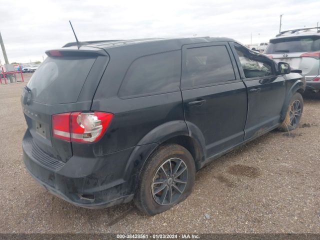 Photo 3 VIN: 3C4PDCBG2JT530408 - DODGE JOURNEY 