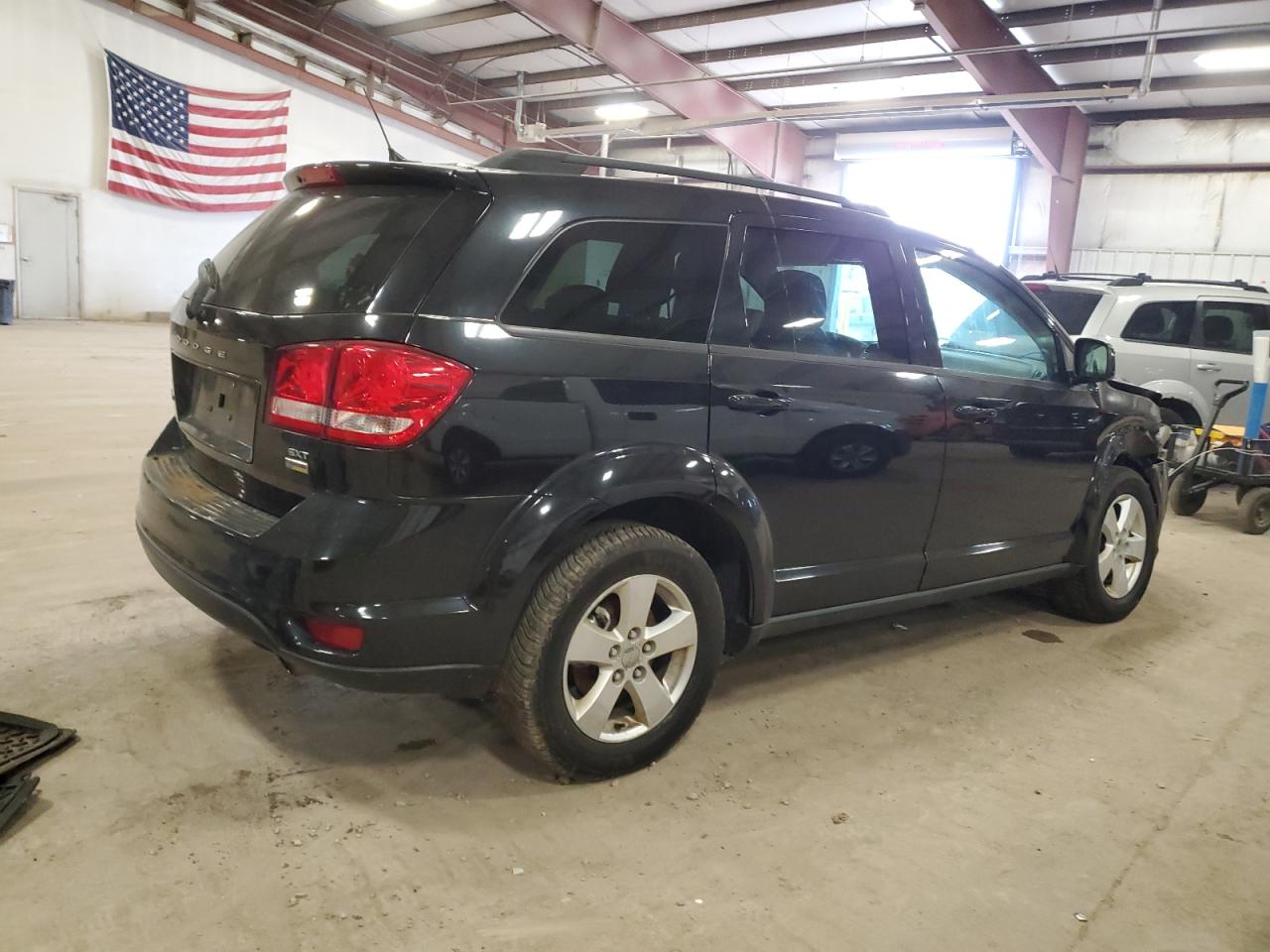 Photo 2 VIN: 3C4PDCBG3CT272421 - DODGE JOURNEY 