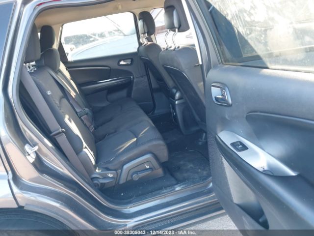 Photo 7 VIN: 3C4PDCBG3FT604880 - DODGE JOURNEY 