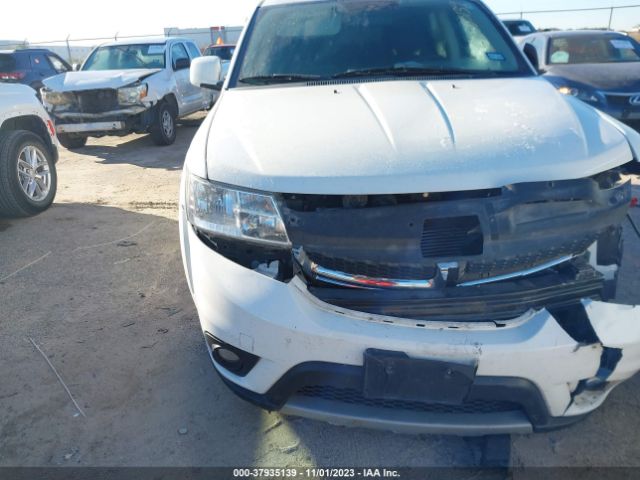 Photo 5 VIN: 3C4PDCBG3GT100668 - DODGE JOURNEY 