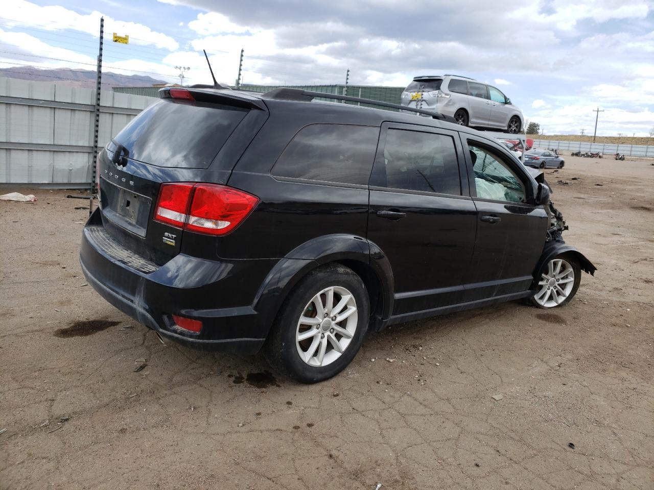 Photo 2 VIN: 3C4PDCBG3HT509898 - DODGE JOURNEY 