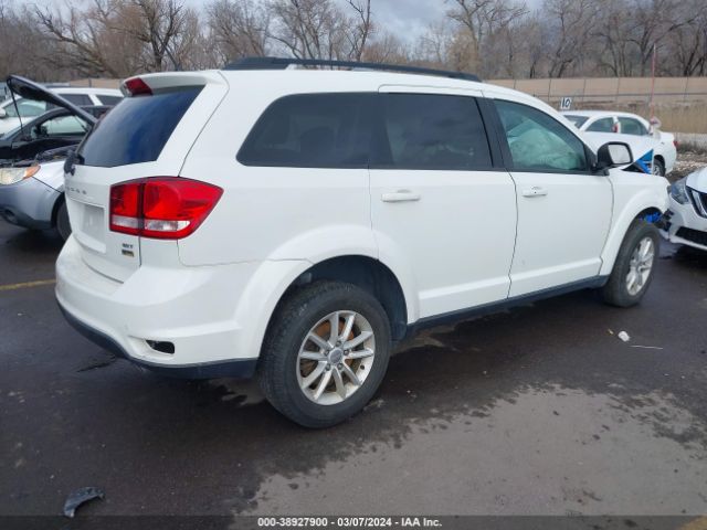 Photo 3 VIN: 3C4PDCBG3HT531657 - DODGE JOURNEY 