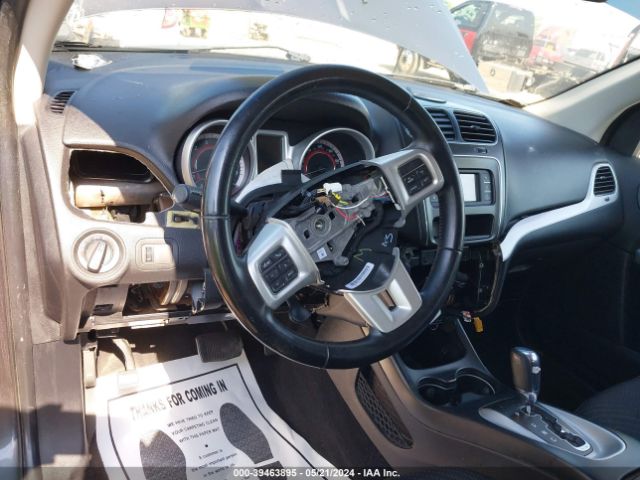 Photo 5 VIN: 3C4PDCBG3JT509907 - DODGE JOURNEY 