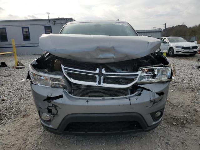 Photo 4 VIN: 3C4PDCBG3KT833781 - DODGE JOURNEY SE 